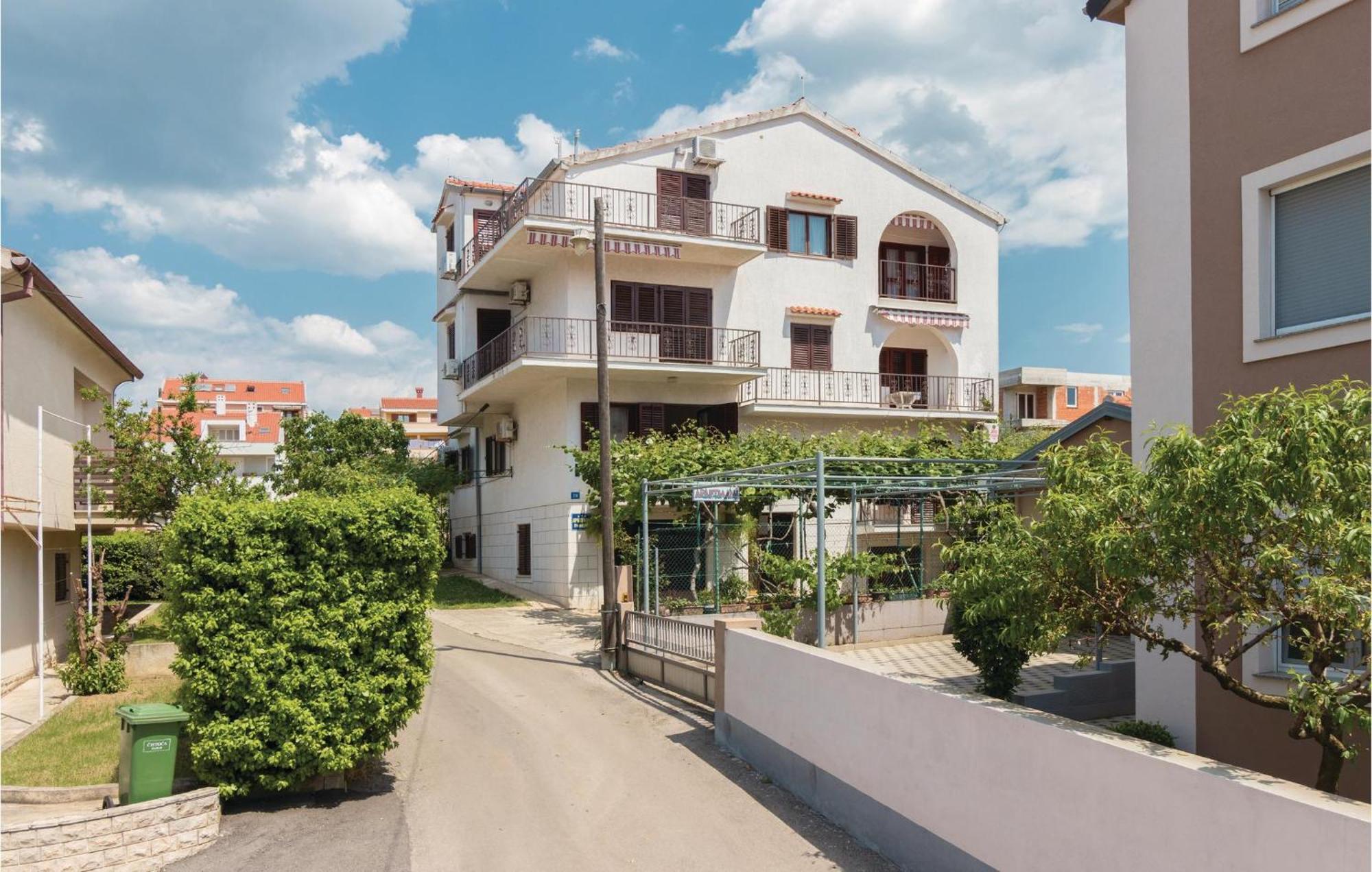 Nice Apartment In Zadar With Wifi Exterior photo